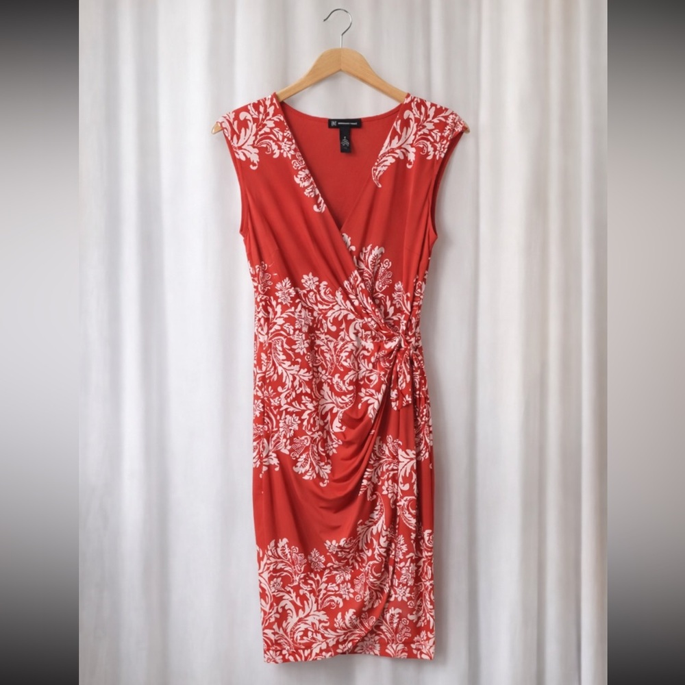 NEW I.N.C.  International Concepts Red Floral Wrap Dress Size Small